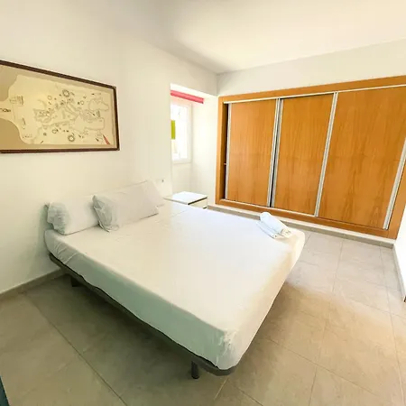 Apartamento Playa 3000 *